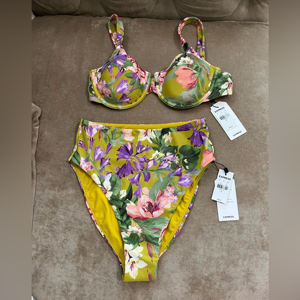 EXPRESS bikini beautiful vibrant floral pattern